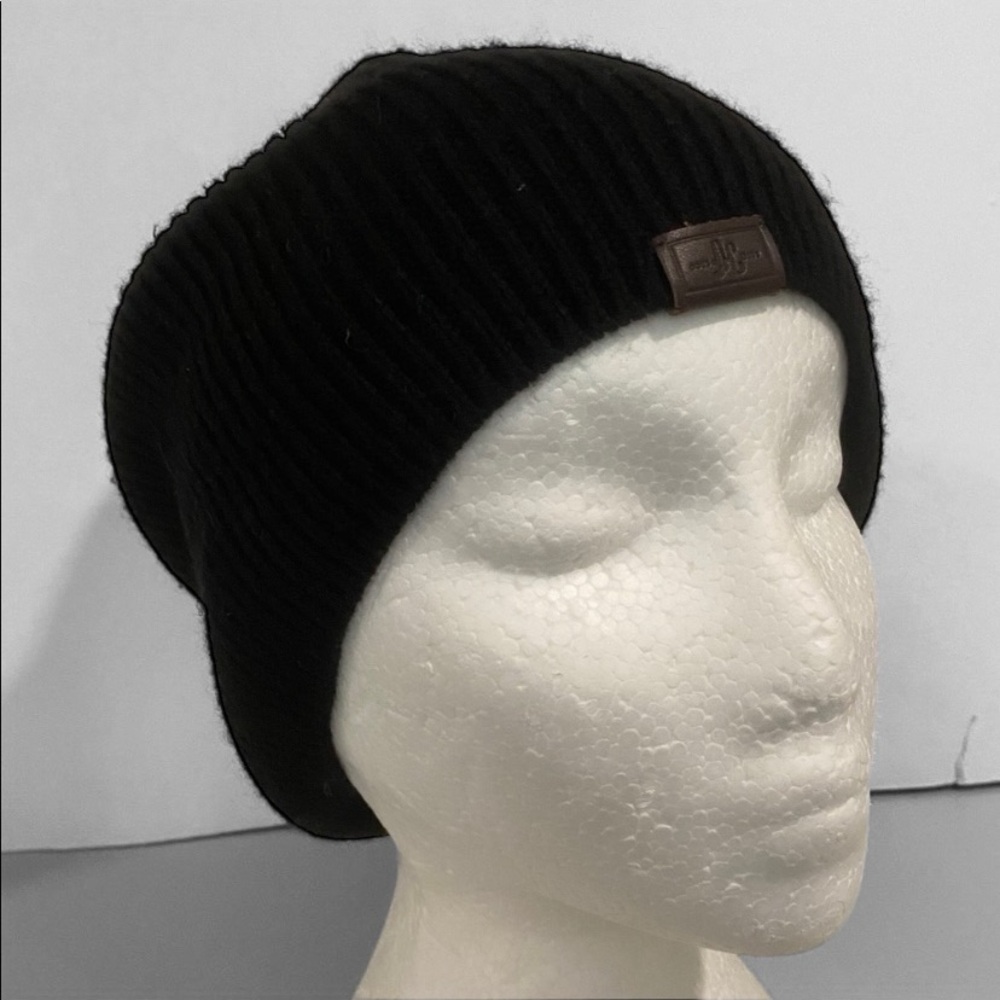 Hickey Freeman Black Merino Wool Knit Beanie Hat Winter Accessory